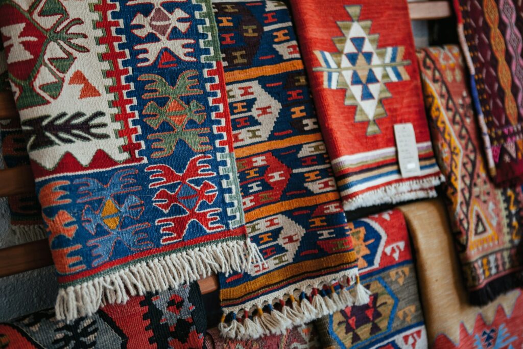 red and multicolored floral textiel